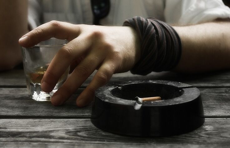 fumatul și alcoolul ca cauze ale prostatitei